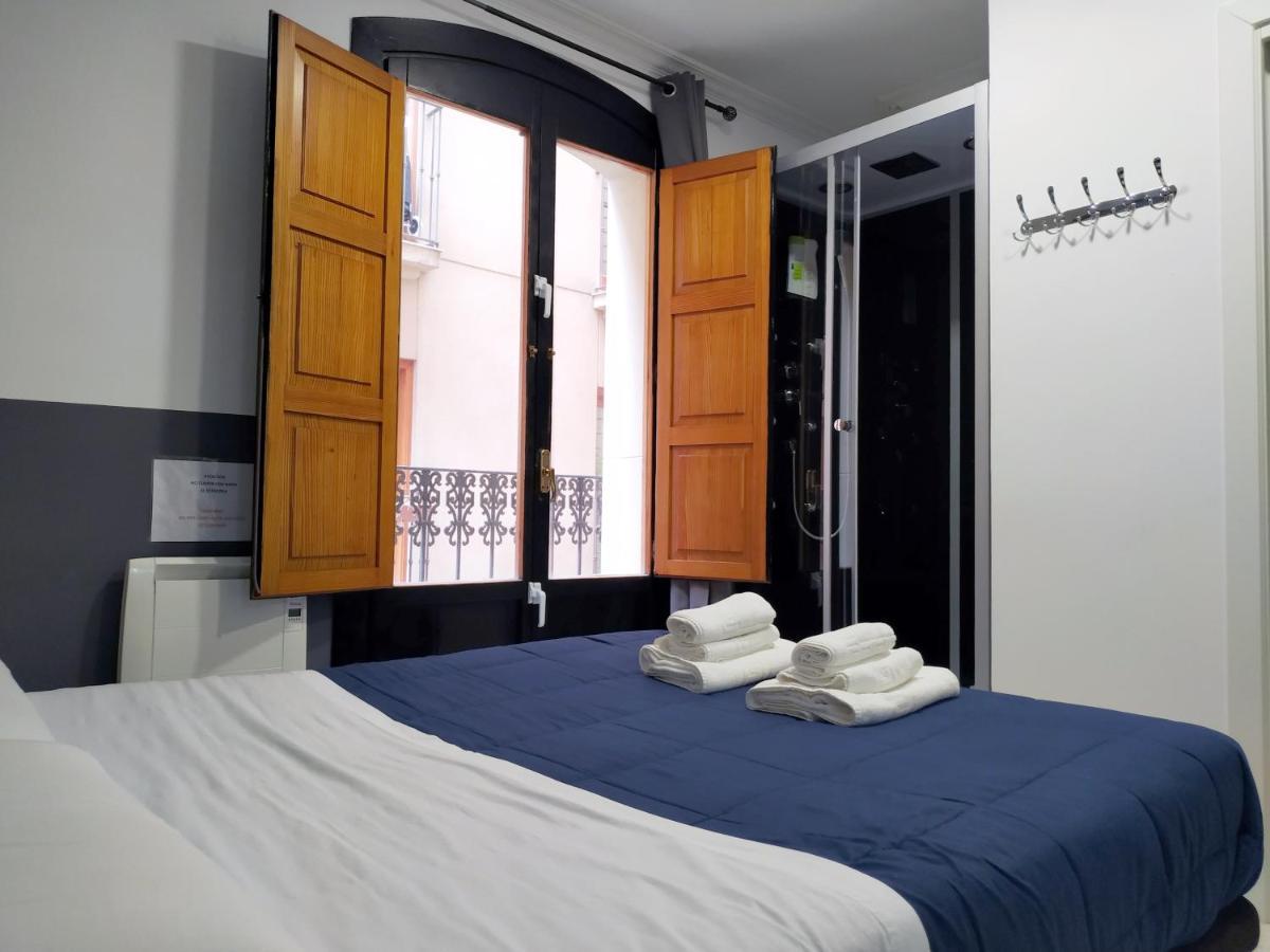 Flats Friends Plaza De La Reina Hotell Valencia Eksteriør bilde