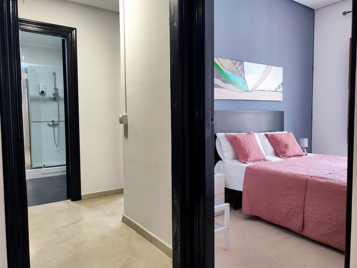 Flats Friends Plaza De La Reina Hotell Valencia Eksteriør bilde