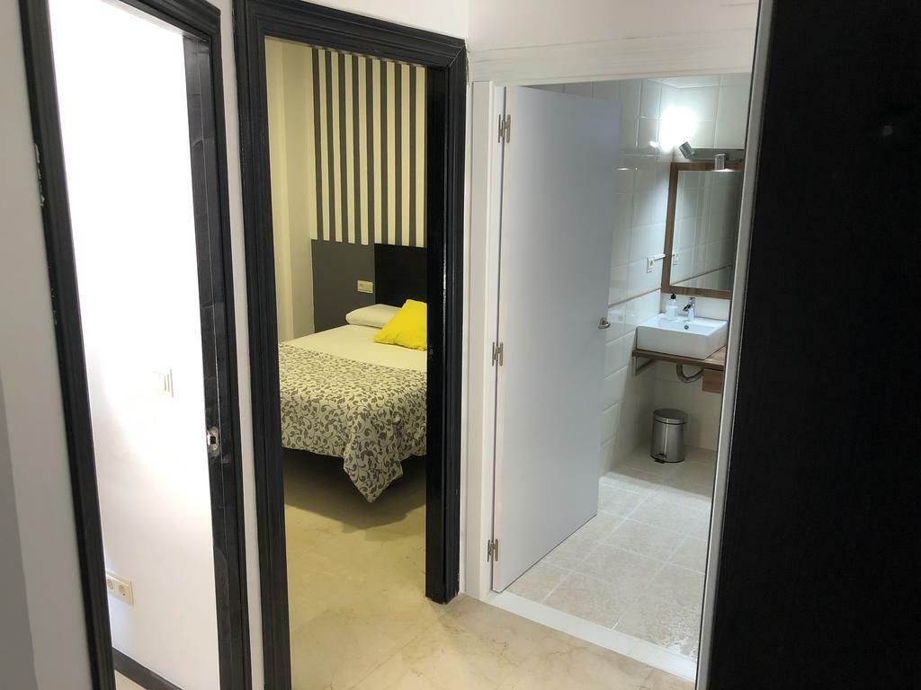 Flats Friends Plaza De La Reina Hotell Valencia Rom bilde
